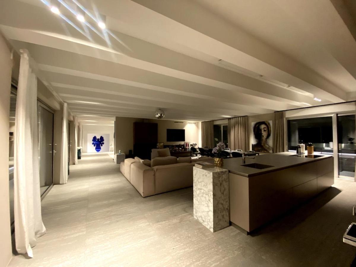 Highclass Luxury Penthouse Near Kudamm