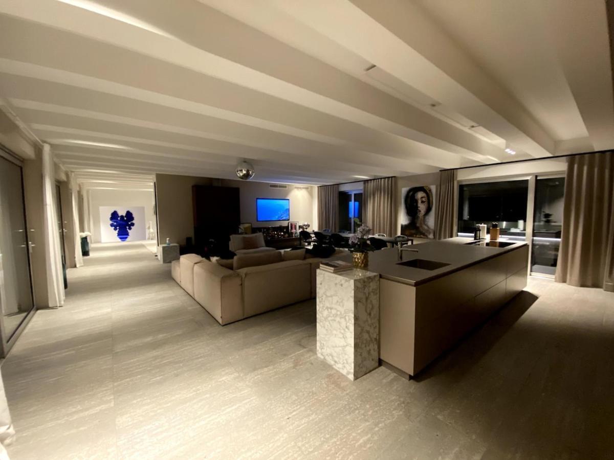 Highclass Luxury Penthouse Near Kudamm *
